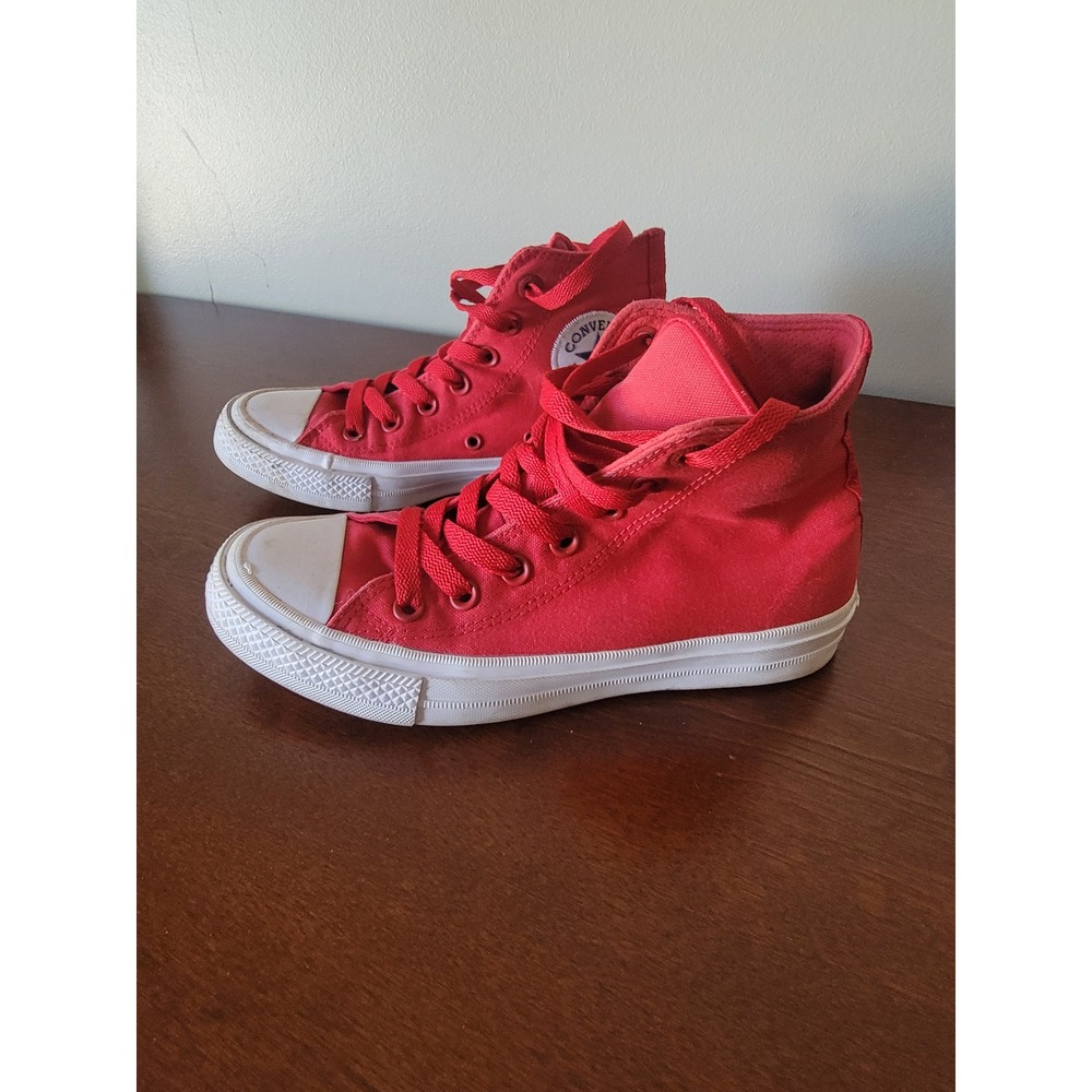 Converse Chuck Taylor All Star II Hi Sneakers Red Canvas 150145C Womens 6.5 EUC